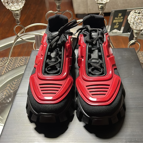 Prada cloudburst ( black and red ) - Picture 5 of 10